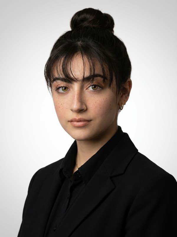 Sarah M. headshot